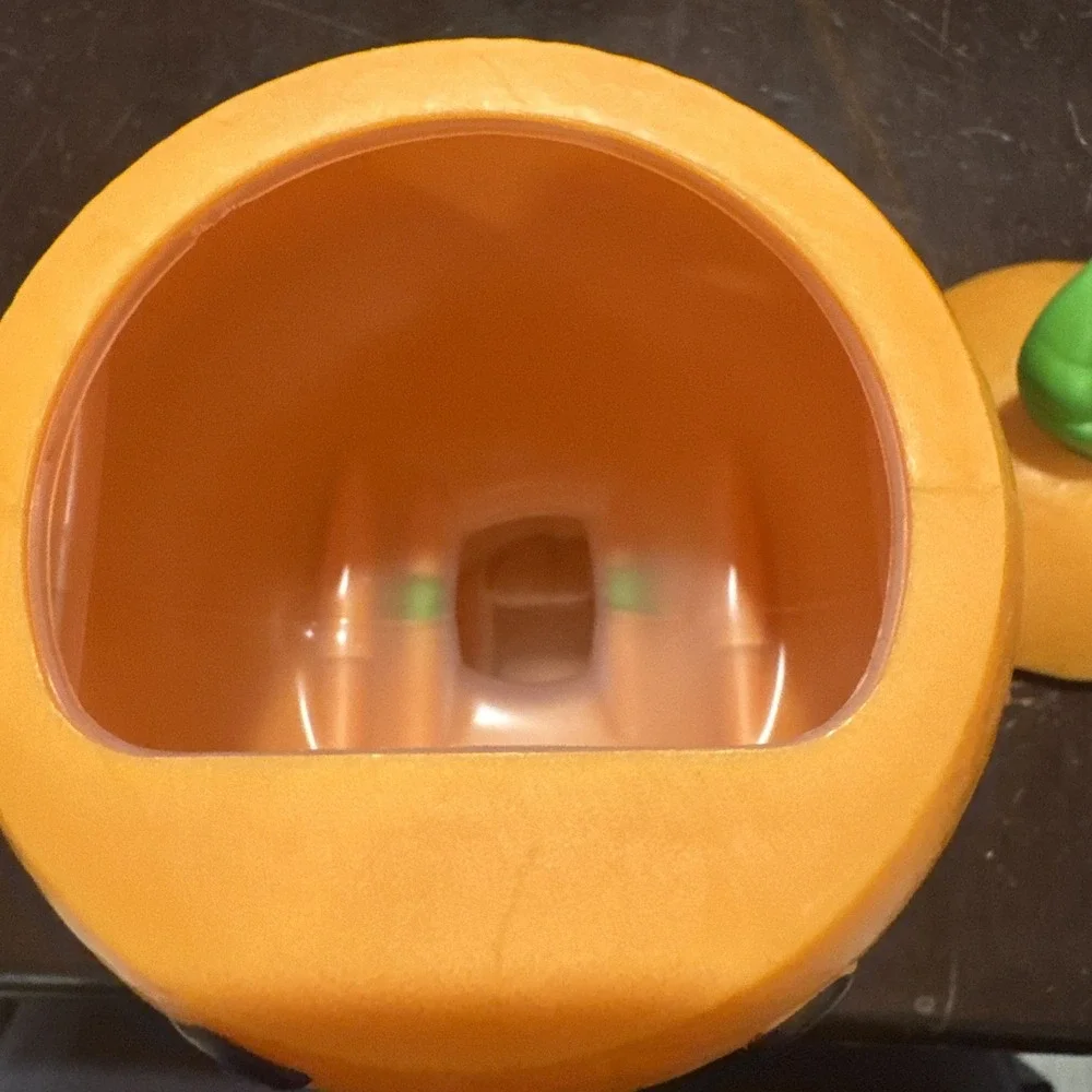 RETIRED Disney World EPCOT 2020 Flower Garden Festival Orange Bird Sipper Cup